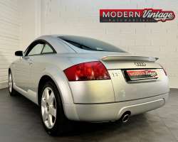 Audi TT 1.8T Coupé 180cv 10