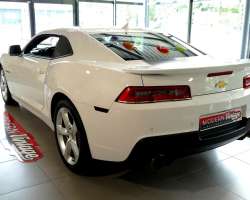 Chevrolet Camaro Coupe 6.2 V8 436cv 14