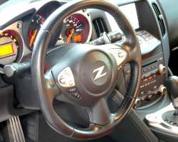 Nissan 370 Z Pack 3.7 V6 328 Auto 5 Nissan 370 Z Pack 3.7 V6 328 Auto 5