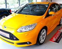 Ford Focus ST 2.0 Ecoboost 250cv 3