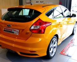 Ford Focus ST 2.0 Ecoboost 250cv 12