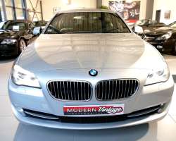 BMW 535i F11 Touring 306cv Sport 12