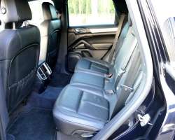 Porsche Cayenne 3.0 V6 Diesel 245cv Tiptronic 8 4 Porsche Cayenne 3.0 V6 Diesel 245cv Tiptronic 8 4