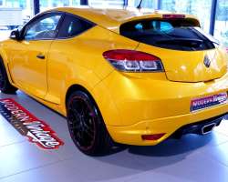 Renault Megane 3 RS Trophy 265cv 12