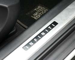 Infiniti FX 50 S Premium V8 390cv Limited Edition 8