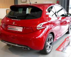 Peugeot 208 GTI 1.6 THP 200cv 9