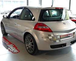 Renault Megane RS R26 F1 Team 230cv 9