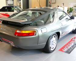 Porsche 928 S4 5.0 V8 320 BOITE MANUELLE 18
