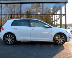 VOLKSWAGEN GOLF VII 2.0 TDI 150 CARAT 13