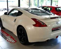 Nissan 370Z Coupe 3.7 V6 328 Pack 11