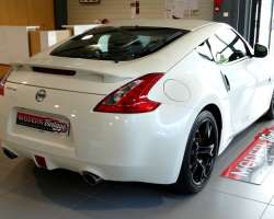 Nissan 370Z Coupe 3.7 V6 328 Pack 12