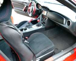 Toyota GT 86 2.0 D-4S 200cv 4 Toyota GT 86 2.0 D-4S 200cv 4