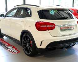 Mercedes-Benz GLA 45 AMG 4Matic Speedshift 14