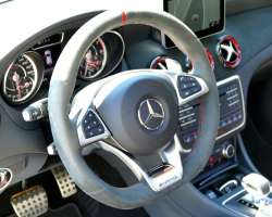 Mercedes-Benz GLA 45 AMG 4Matic Speedshift 15