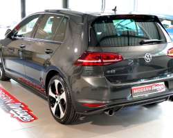 Volkswagen Golf VII GTI Performance 230 DSG 13