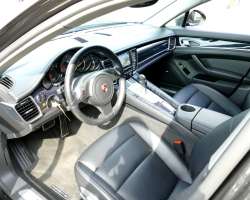 Porsche Panamera 4S PDK V8 400cv 22