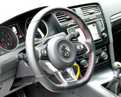 Volkswagen Golf VII GTI Performance 230 7