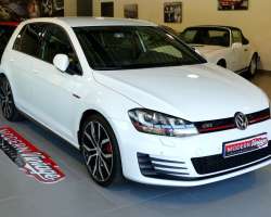 Volkswagen Golf VII GTI Performance 230 DSG 14