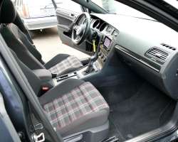 Volkswagen Golf VII GTI Performance 230 DSG 5 Volkswagen Golf VII GTI Performance 230 DSG 5