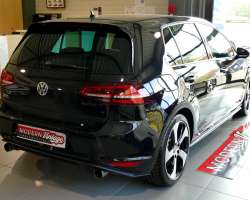 Volkswagen Golf VII GTI Performance 230cv 10