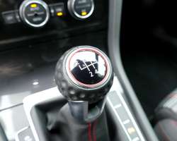 Volkswagen Golf VII GTI Performance 230cv 8