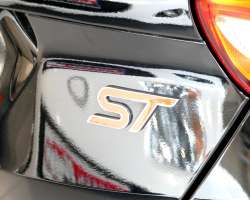 Ford Focus ST 2.0 Ecoboost 250cv 16