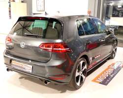 Volkswagen Golf VII GTI Performance 230cv DSG 10