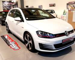 Volkswagen Golf VII GTI Performance 230cv DSG 14