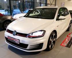 Volkswagen Golf VII GTI Performance 230cv 3 Volkswagen Golf VII GTI Performance 230cv 3
