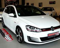 Volkswagen Golf VII GTI Performance 230cv DSG 19