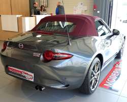 Mazda MX-5 Roadster 2.0 160 Skyactiv Sakura 14