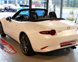 Mazda MX-5 ND Roadster 2.0 160 Selection 9