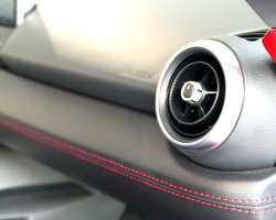 Mazda MX-5 2.0 160 Roadster Selection 4