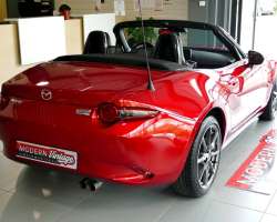 Mazda MX-5 2.0 160 Roadster Selection 15