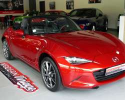 Mazda MX-5 2.0 160 Roadster Selection 16