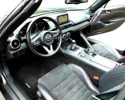 Mazda MX-5 ND RF 2.0 160 Selection Recaro 4