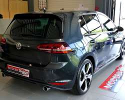 Volkswagen Golf VII GTI Performance 230 DSG 14