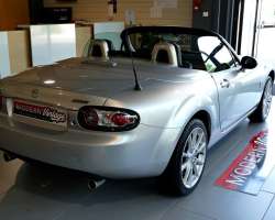 Mazda MX-5 1.8 126 Niseko Roadster Coupe 11