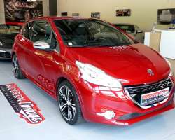 Peugeot 208 GTI 1.6 THP 200 12