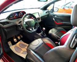 Peugeot 208 GTI 1.6 THP 200 15