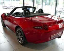 Mazda MX-5 2.0 160 Roadster Selection Recaro 10