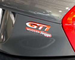 Peugeot 208 GTI 1.6 THP 200cv 18