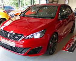 Peugeot 308 GTi 1.6 THP 270cv 3