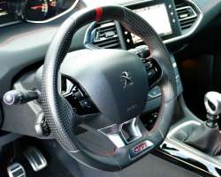 Peugeot 308 GTi 1.6 THP 270cv 6