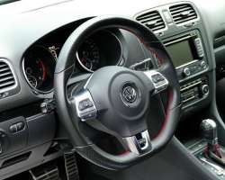 Volkswagen Golf VI GTI Edition 35 DSG 4