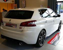 Peugeot 308 GTi 1.6 THP 270 by Peugeot Sport 17