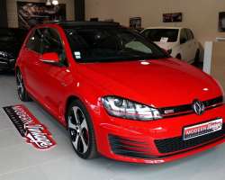 Volkswagen Golf VII GTI Performance 2.0 TSI 230 14