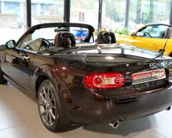 Mazda MX-5 1.8 126 Roadster Coupe Hamaki 13