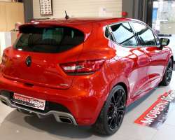 Renault Clio IV RS Trophy EDC 220 14