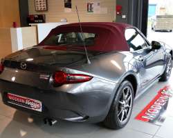 Mazda MX-5 Skyactiv-G 1.5 131cv Sakura 13